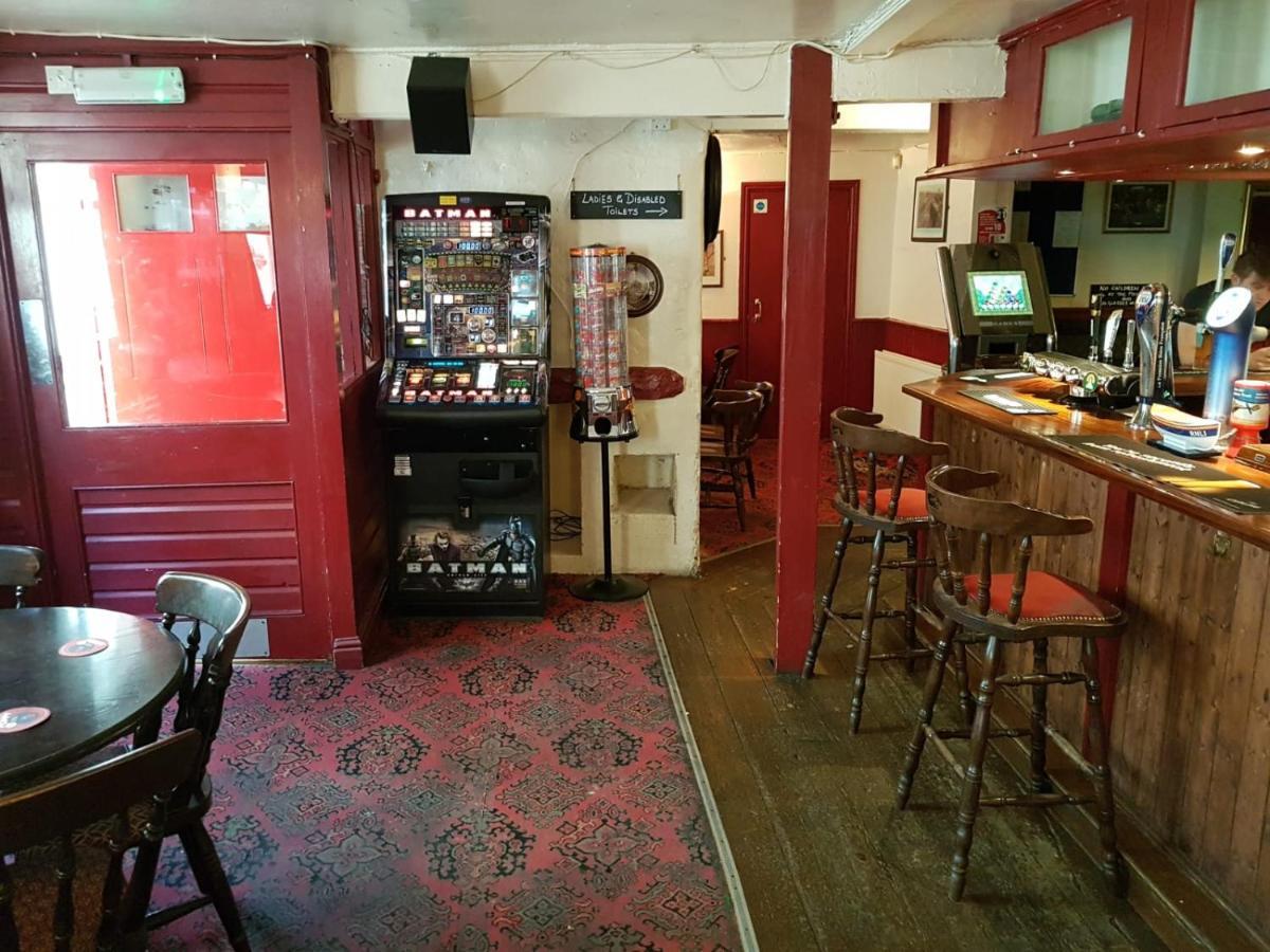 The Railway Inn Dawlish Exterior foto